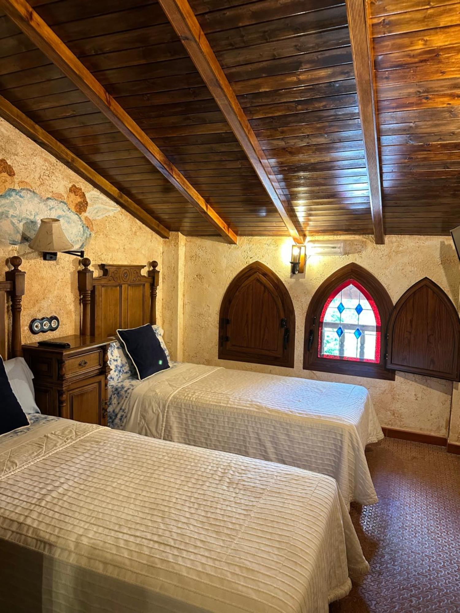 Casa Rural Ermita Santa Maria De La Sierra Villa Аройо Фрио Екстериор снимка